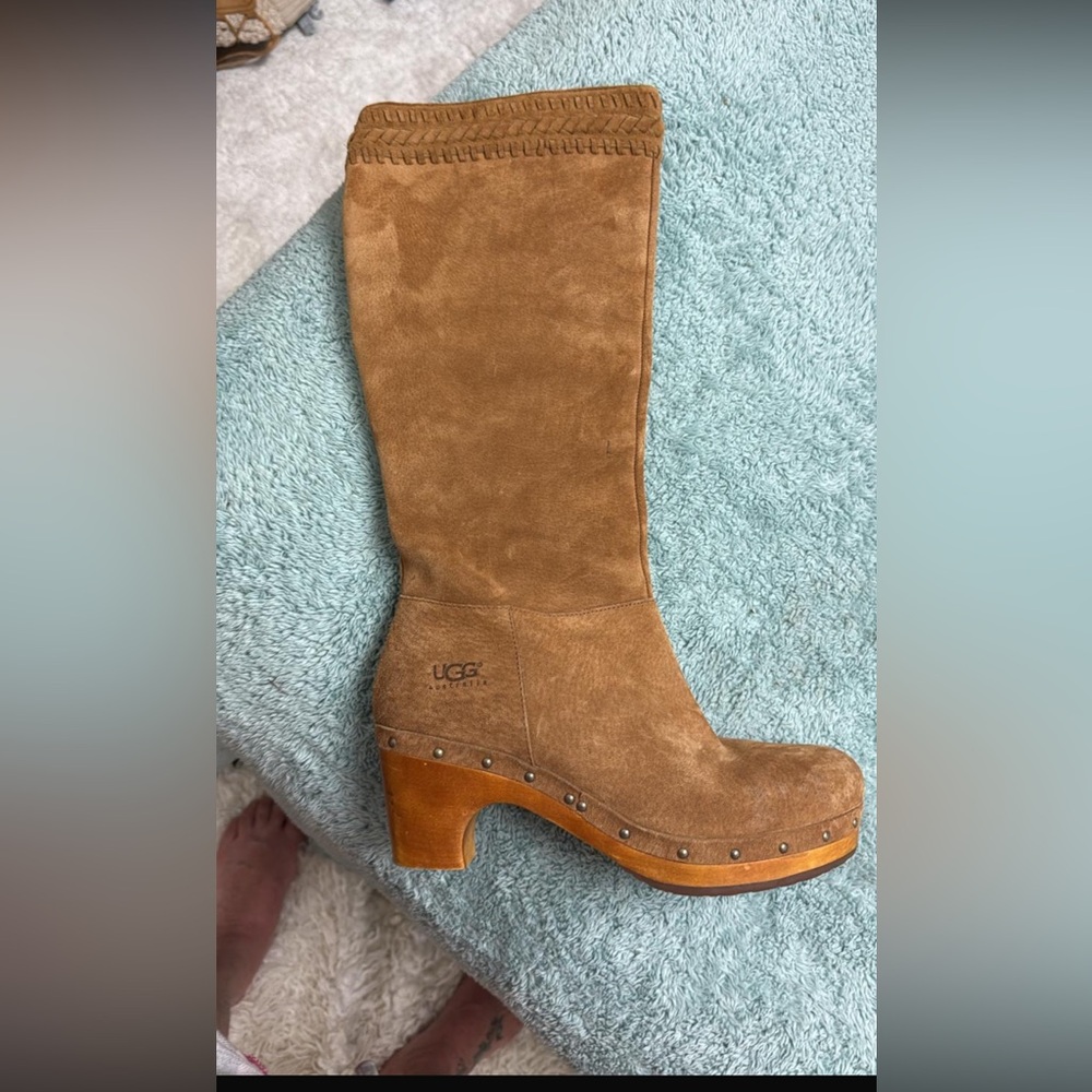 UGG Women's Brown Suede Heeled Boots